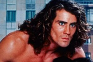 Tarzan Joe Lara Ator de 'Tarzan' morre em queda de avião com esposa e mais cinco passageiros
