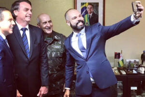 Presidente Bolsonaro se solidariza com morte de Covas