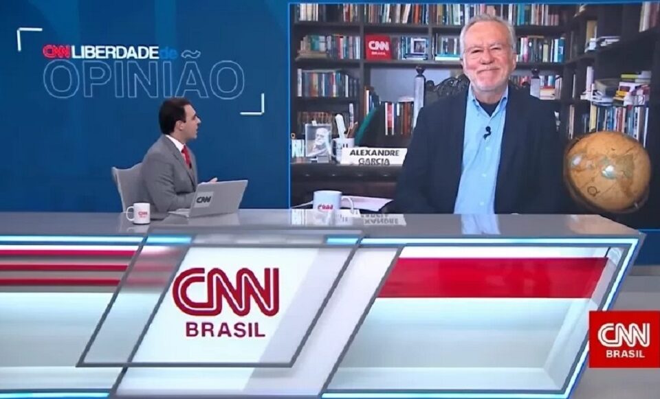 Alexandre Garcia não gosta de pergunta e ameaça deixar a CNN Brasil
