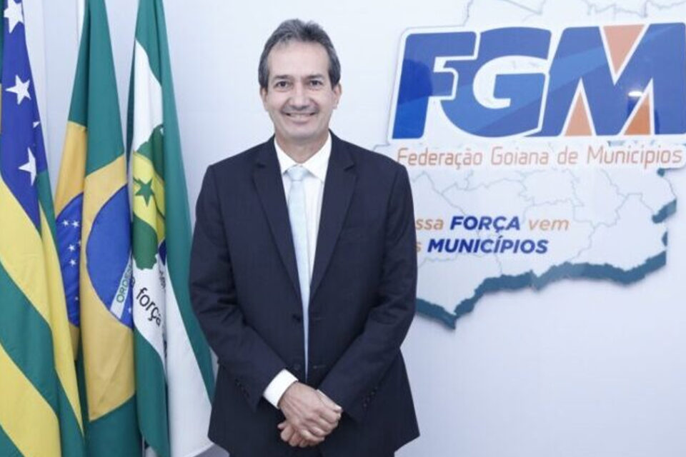 Haroldo Naves retorna à presidência da Federação Goiana de Municípios