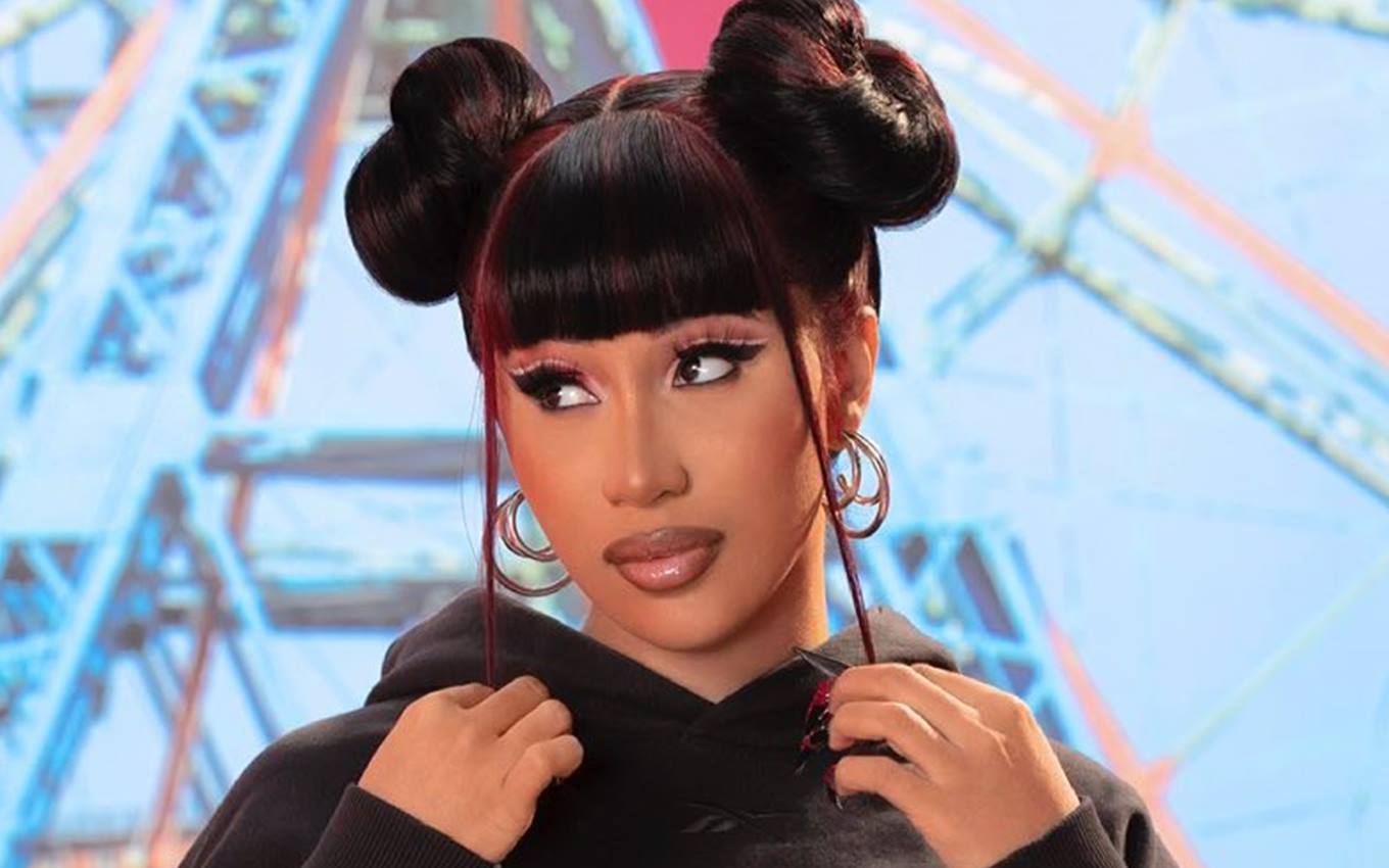 Cardi B Anuncia Gravidez De Seu Segundo Filho Durante Premiação | Mais ...