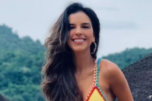 Mariana Rios refuta rótulo de cantora gospel: sou tudo