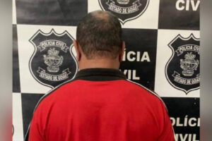 Foragido há 2 anos, polícia prende homem suspeito de estuprar enteada ao longo de 8 anos, em Planaltina de Goiás.