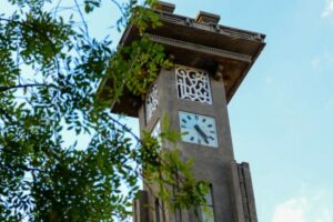 Torre do Relógio volta a funcionar em Goiânia