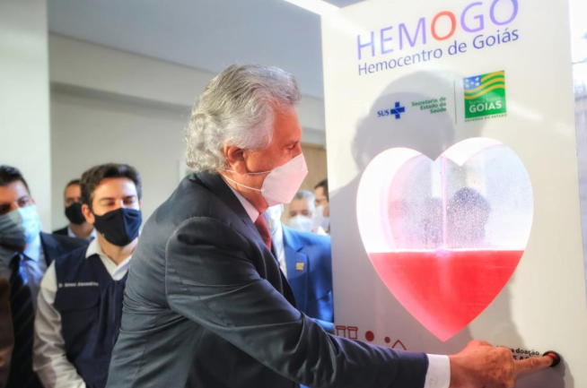 Governador Ronaldo Caiado (DEM) inaugura nova estrutura física do Hemocentro (Foto: Governo do Estado)