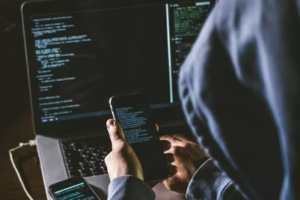 Ataques hackers contra o STF teriam partido de Itumbiara e cidades de SP e PE, segundo investigação da PF (Foto: Getty Images)