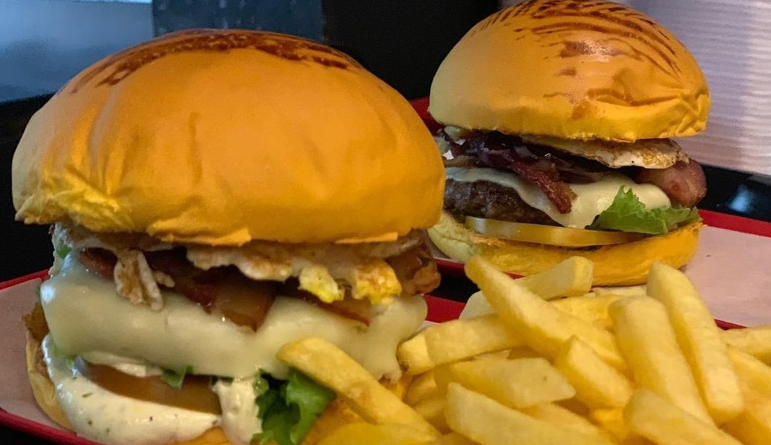 Sanddubão é opção de hambúrguer em Aparecida de Goiânia