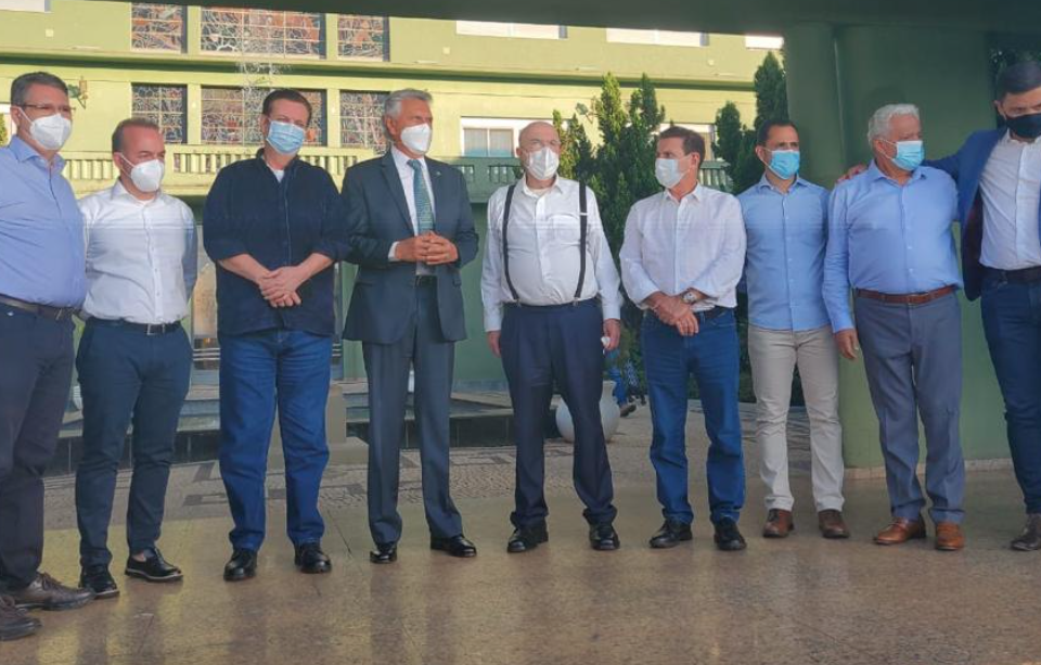 Henrique Meirelles, Gilberto Kassab e políticos do PSD visitam o governador Ronaldo Caiado (Foto: Tainá Borela/Mais Goiás)