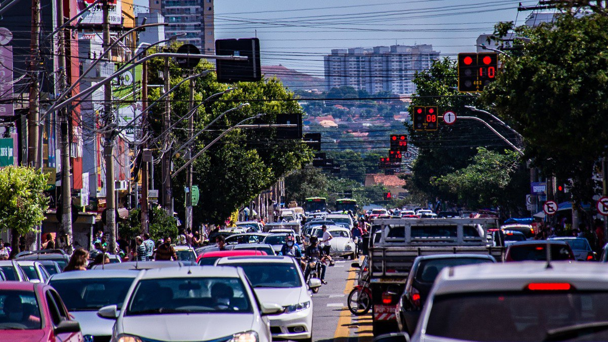 Infrações por excesso de velocidade em Goiânia são, em 3 meses de 2024, 31,12% dos registros de 2023