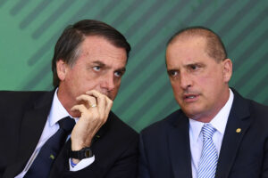 Bolsonaro minimizou o esvaziamento do ministério da Economia, comandado por Paulo Guedes