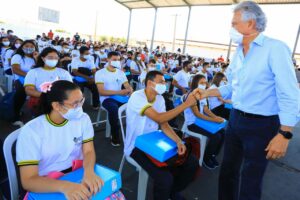 Governo inaugura escola no Jardim do Cerrado, região oeste de Goiânia (Foto: Governo do Estado)