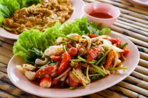 pratos típicos da comida tailandesa