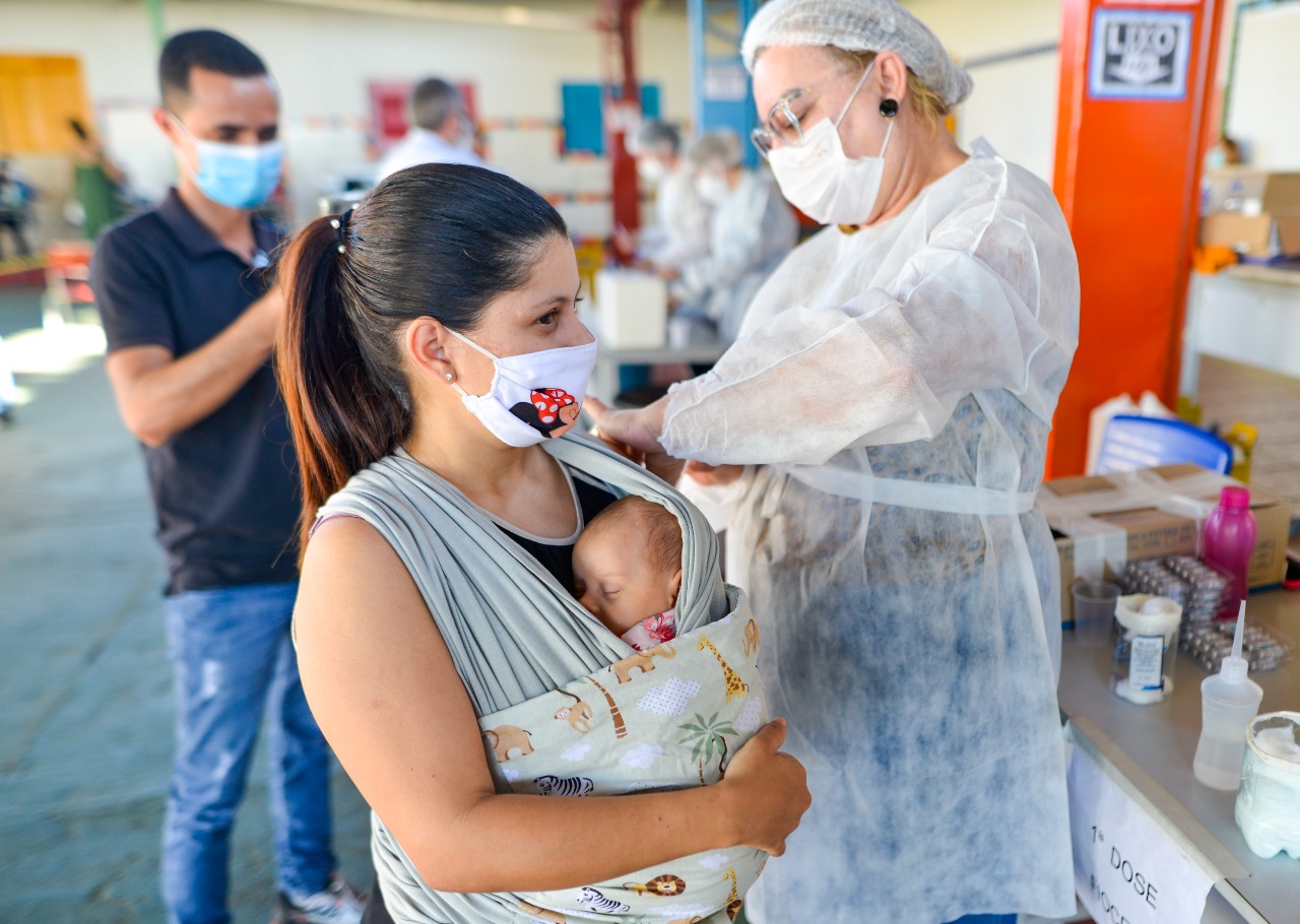Goiânia tem baixa adesão de grávidas na vacinação contra Covid-19. (Foto: Jucimar de Sousa)