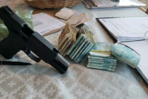 Operação cumpre 31 mandados contra investigados por golpes de R$ 650 mil em Goiás, RJ e SP