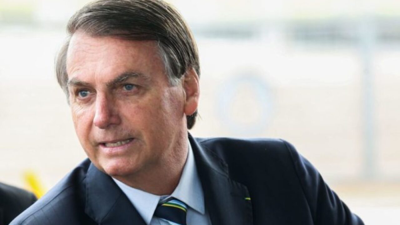 Presidente Jair Bolsonaro - afirma que vai entrar com processo contra ministros no Senado após prisão de Roberto Jefferson