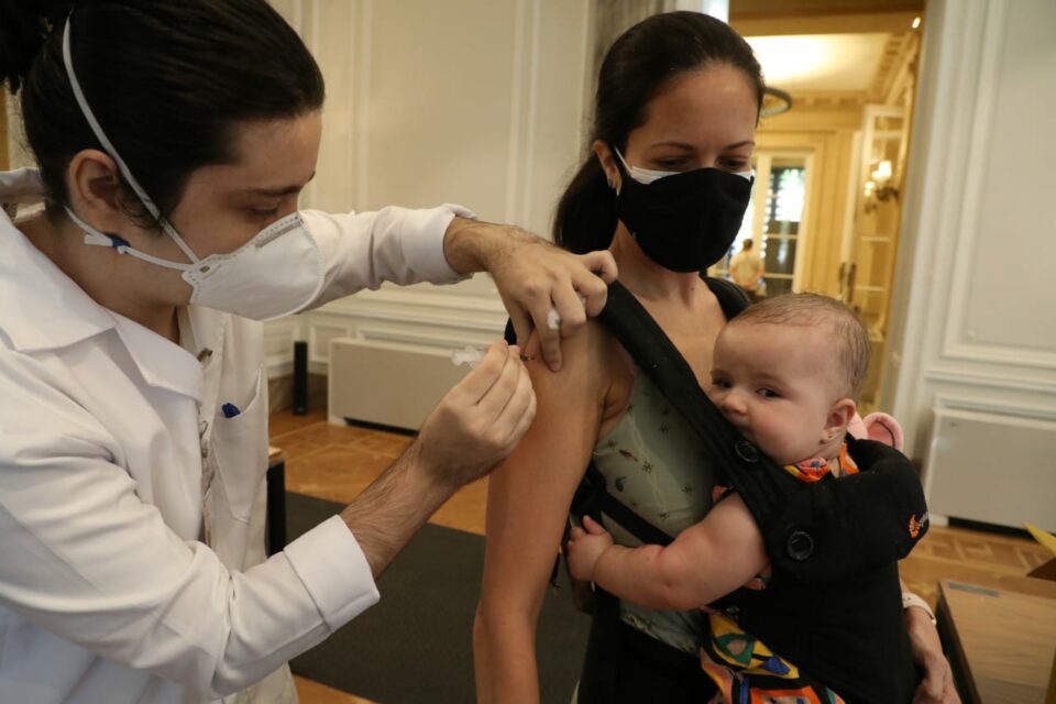 Novo coordenador do Plano Nacional de Imunização é contra o 'kit Covid' (Foto: Prefeitura do Rio)