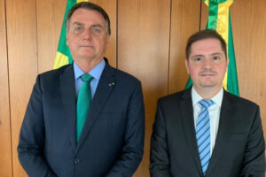 Bolsonaro indica secretário Bruno Bianco para Advogado-Geral da União