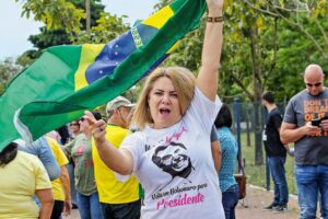 CPI convoca ex-mulher de Bolsonaro para prestar depoimento (Foto: Facebook)