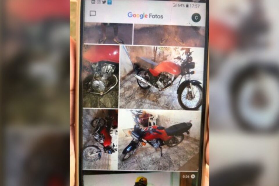 Homem furtava motos do pátio da prefeitura de Águas Lindas com auxílio de servidores - (Foto: divulgação)