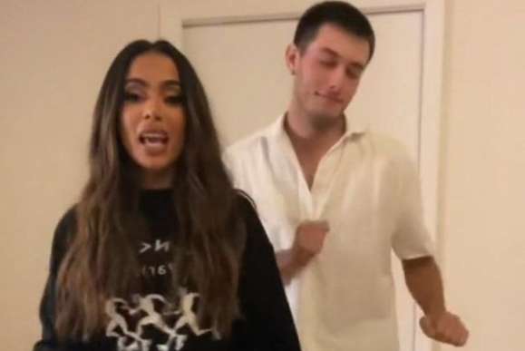 Anitta volta a aparecer em vídeo com ator americano apontado como affair