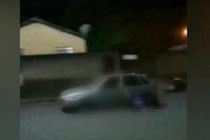 VIOLÊNCIA: Homem é arrastado por carro após discussão em Minaçu. O caso ocorreu na noite de domingo (5). O caso não foi registrado na Polícia.