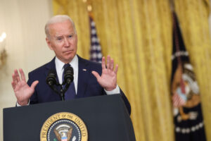 Política externa de Biden agrava atritos e amplia afastamento entre EUA e UE