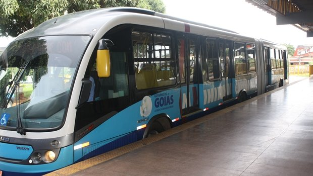 Ônibus elétrico é apresentado na segunda-feira (17) em Goiânia