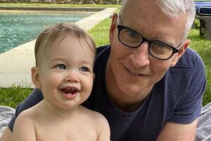 O jornalista Anderson Cooper e seu filho Wyatt - Instagram/andersoncooper