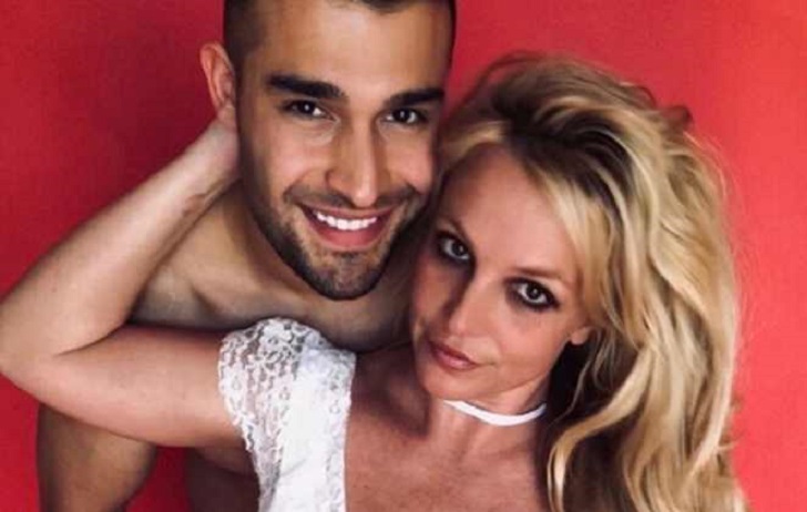 Jamie Spears Advogado quer que o pai dela seja destituído do cargo de tutor. Britney Spears pede antecipação de fim da tutela para poder se casar