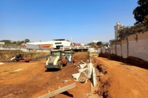 Marginal Botafogo terá trecho interditado para obra de drenagem da Leste-Oeste