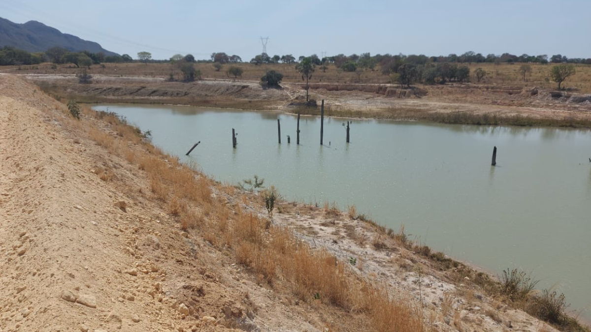 Polícia encontra barragem em situação irregular em zona rural de Cavalcante