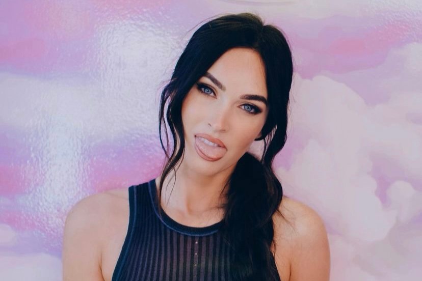 Machine Gun Kelly Megan Fox posa de sutiã e mostra casa: 'Essa mesa viu coisas': foto