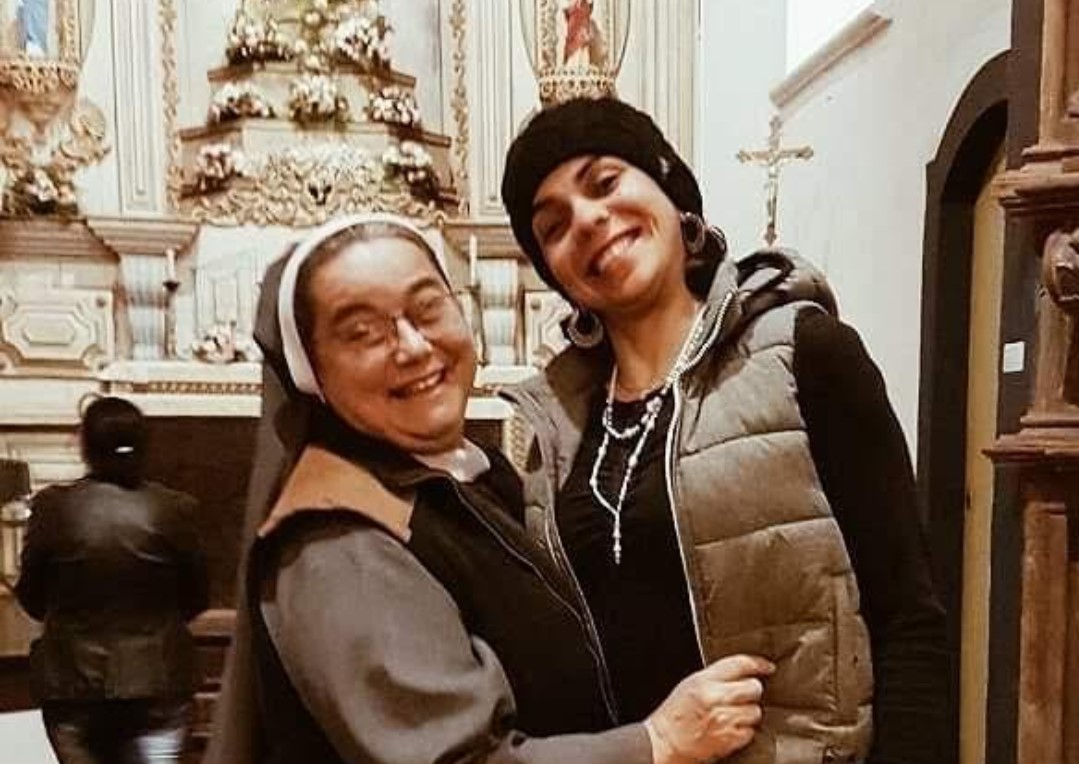 Irmã Maria de Deus e Raiza Goulão