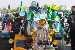 "Democracia se faz com o povo", diz um dos organizadores da motociata em Goiânia