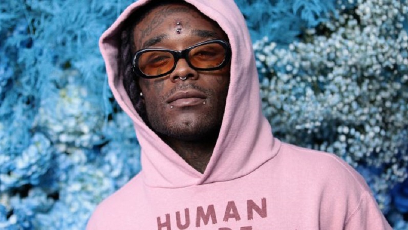 Fãs arrancam diamante implantado na testa de rapper Lil Uzi Vert