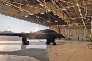 Ilustração mostra como deverá ser o novo bombardeiro americano, o B-21 Raider - Divulgação/Força Aérea dos EUA