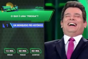 Celso Portiolli se confunde e fala palavrão no Show do Milhão