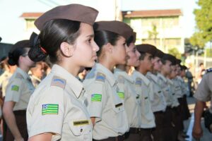 Os colégios militares de Goiás abriram 9,1 mil vagas para ingresso de novos alunos no ano de 2022. Inscrições vão até 29 de outubro. (Foto: divulgação/Governo de Goiás)