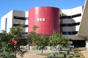 As inscrições para o vestibular da Universidade Estadual de Goiás (UEG) começam na próxima quarta-feira (1º) e vão até dia 6 de janeiro. (Foto: Reprodução - Alego)
