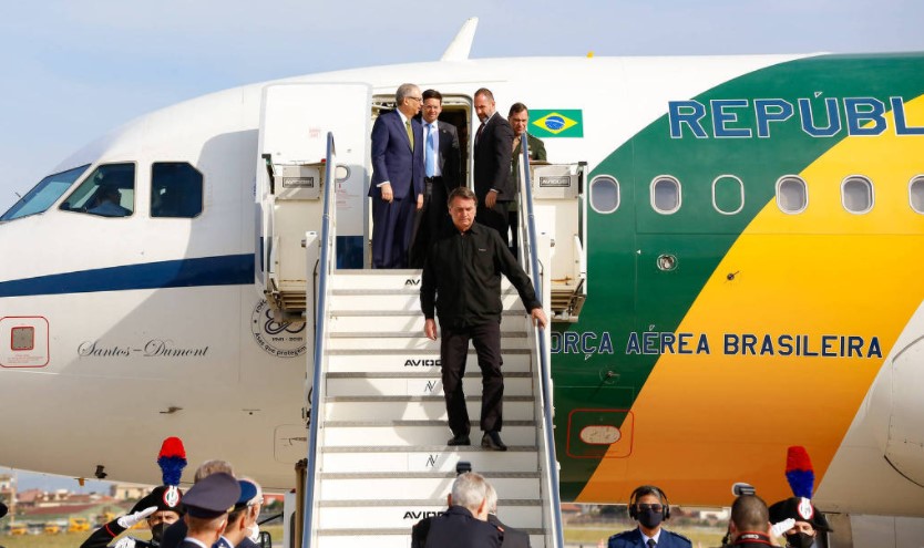 presidente Jair Bolsonaro chega ao aeroporto Ciampino, em Roma - José Dias/Presidência da República/Divulgação