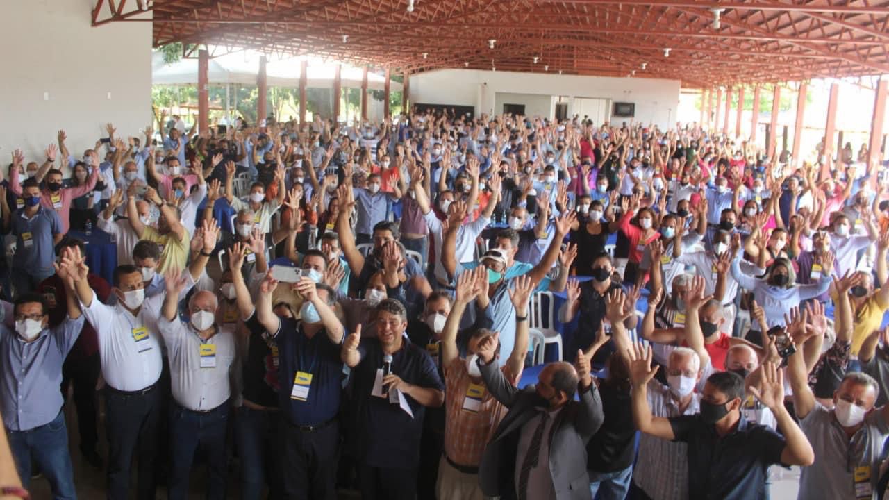 "Apesar dos revezes e da perseguição, vale a pena", diz Marconi em ato do PSDB em Uruaçu (Foto: Divulgação)