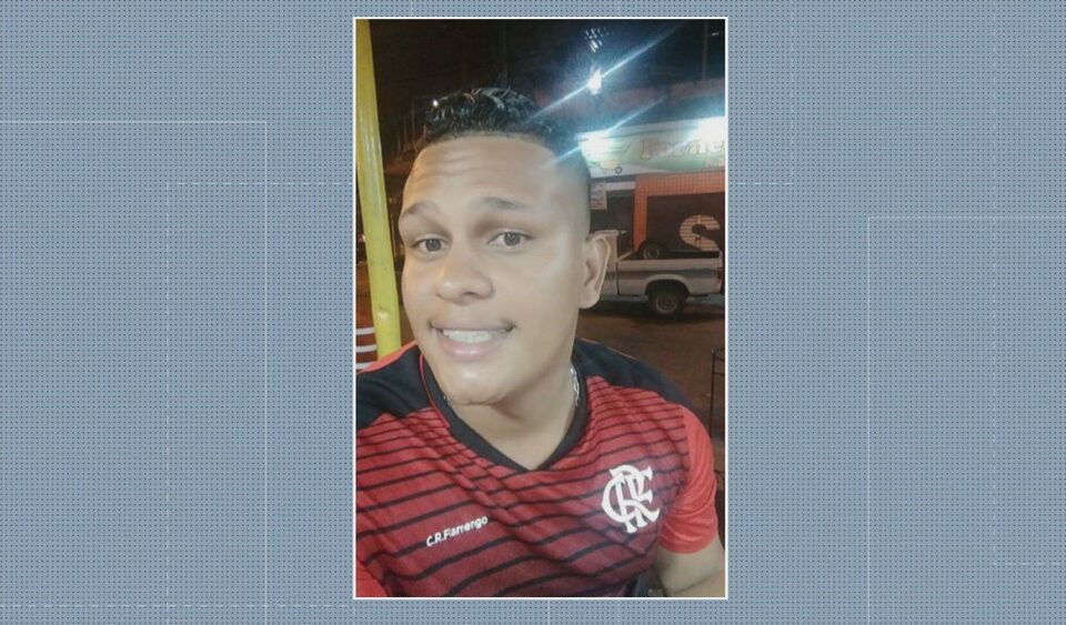 Juan Batista de Souza, de 24 anos, foi baleado em tiroteio em Mesquita e morreu no local — Foto: Reprodução/ TV Globo