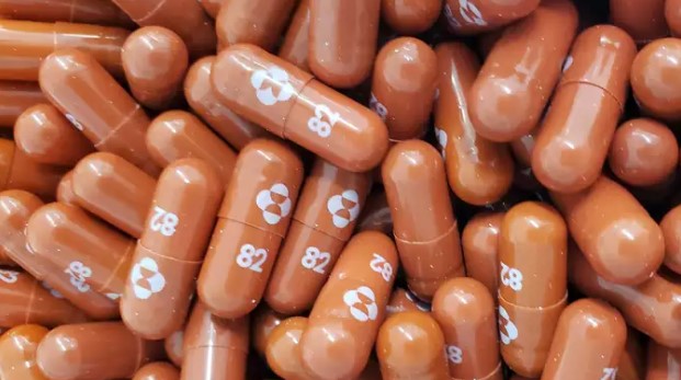 Pílula reduzirá mortes por covid-19 pela metade, diz farmacêutica dos EUA (Foto: Merck & Co)