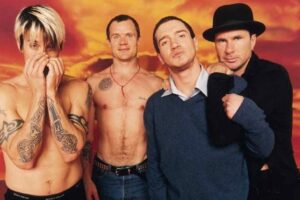 Por ora, os shows marcados se concentram na Europa, EUA e Canadá. Red Hot Chili Peppers anuncia shows com participação de Beck e Strokes