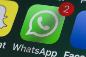 Whatsapp, Instagram e Facebook ficam fora do ar nesta segunda-feira (4)