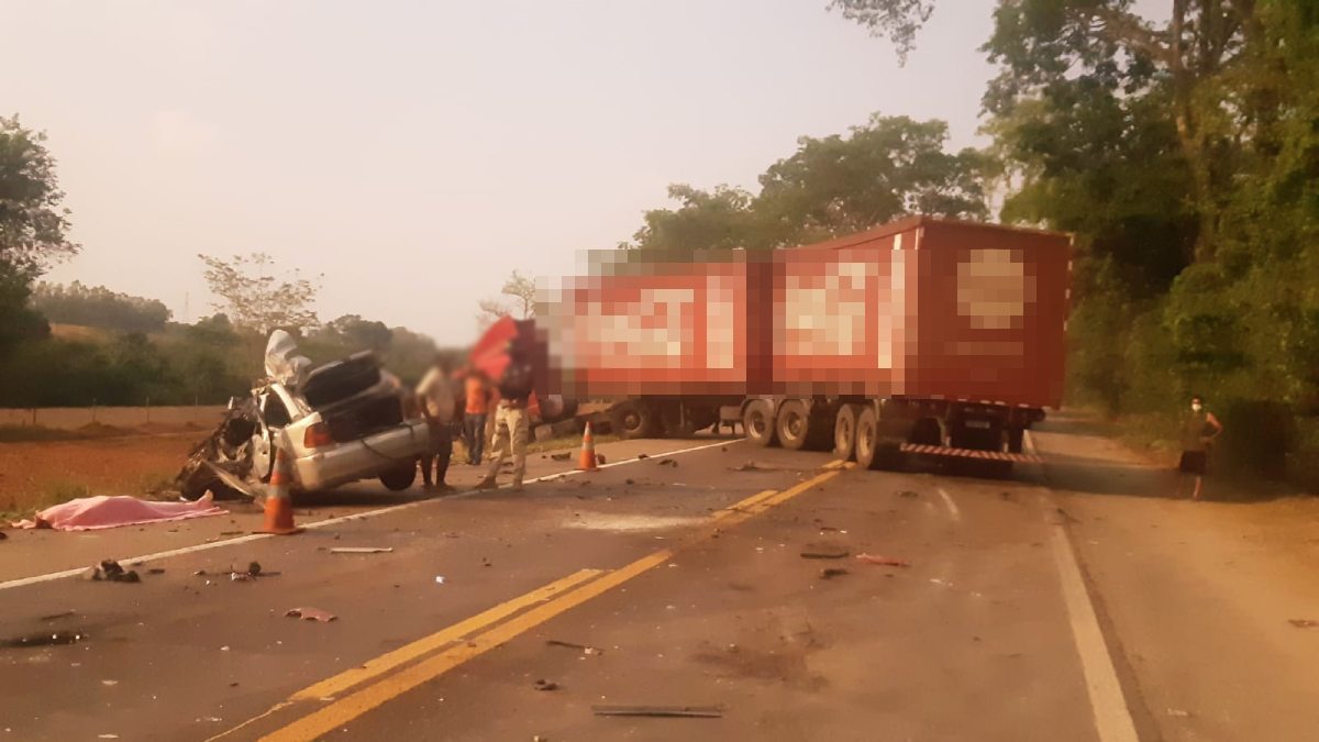 Três motoristas não habilitados morrem nas BRs de Goiás às vésperas do feriado