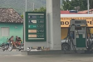 Gasolina chega a R$ 7,38 em posto de Campos Belos e sindicato aponta fatores para alta