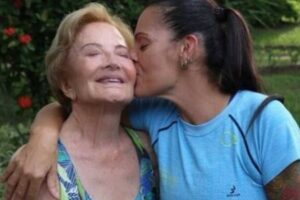 Nora de Glória Menezes homenageia a atriz: 'Sogras que são mães'; veja