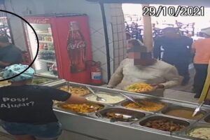 Suspeitos almoçam em restaurante antes de assaltarem o local, em Fortaleza (Foto: Reprodução - Câmera de Segurança)