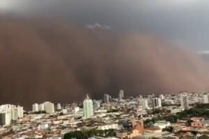 Interior de SP confirma quinta morte e suspende aulas após tempestade de poeira